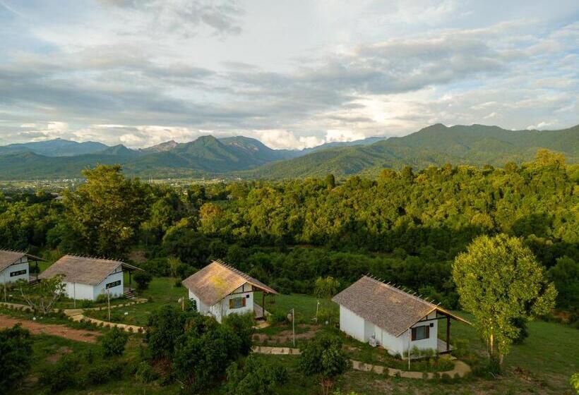 Hotel Utopua Resort Nan ยูโทปัวว์ รีสอร์ท น่าน