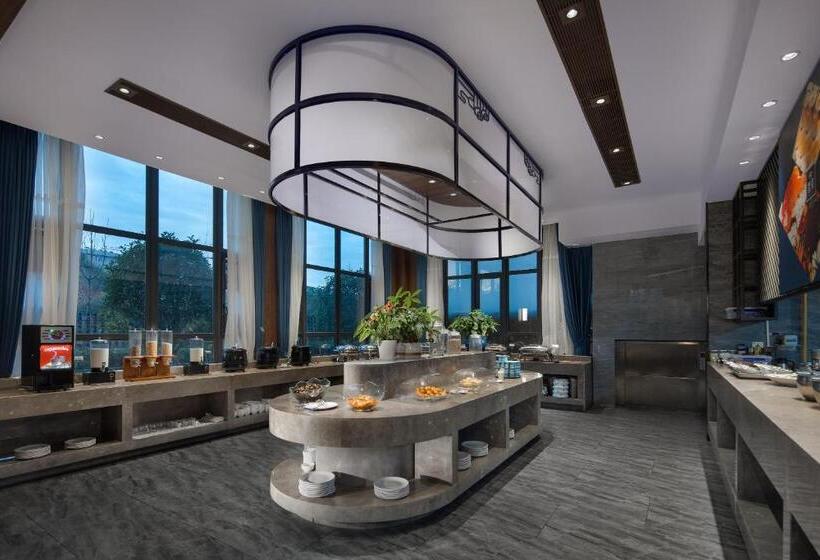 Kanglai Hotel Changsha Huanghua Airport Dalucun Metro Station Airport Pick Up And Drop Off Service