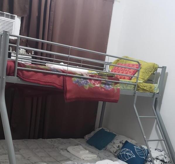 بنسيون Mari Gold Travelers Inn