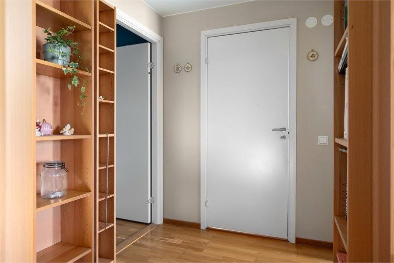 بنسيون 5 Bed Rooms House With Jacuzzi, Free Parking, And 2 Toilets Bath In Malmö