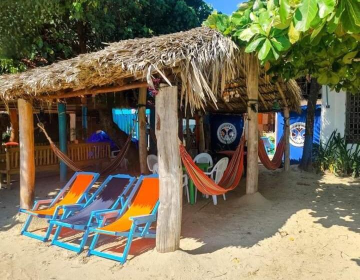 פנסיון Casa Isayoba