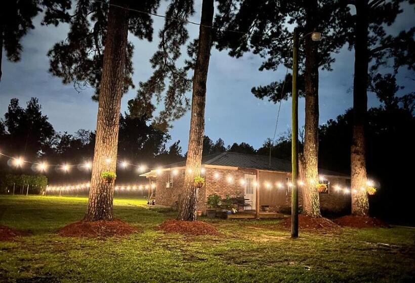 پانسیون Completely Detached Private Mother In Law Suite