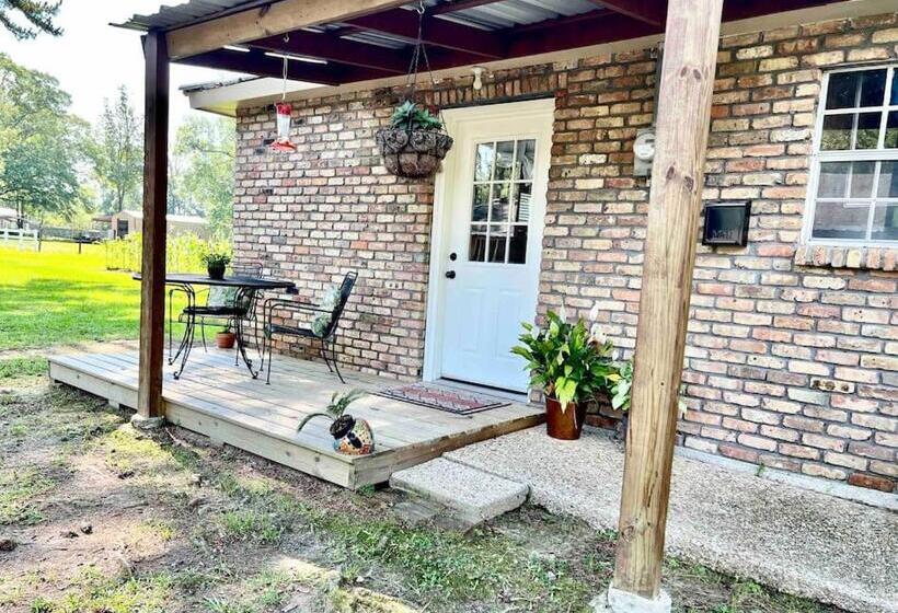 پانسیون Completely Detached Private Mother In Law Suite