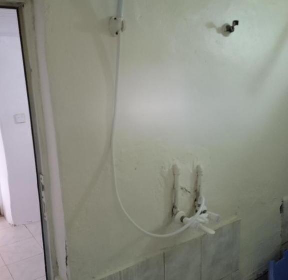 پانسیون Guest House Rovshen