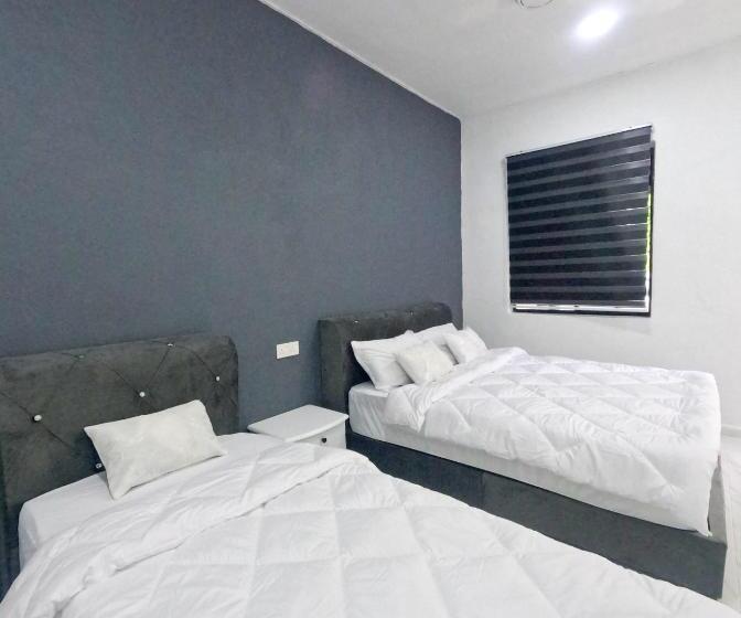 פנסיון H&h Changloon Chalet