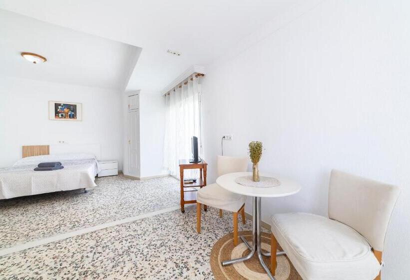 膳宿费 Hostal Moya