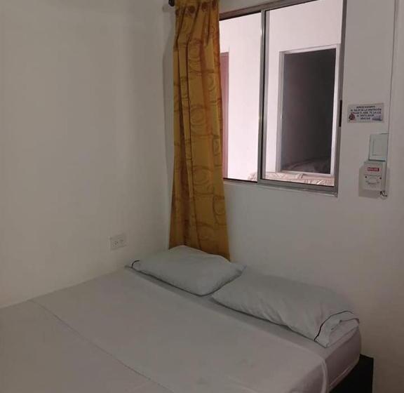 پانسیون Juva Hostel   Coveñas