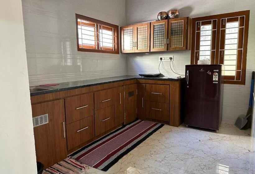 Pensione Kbros Homestay