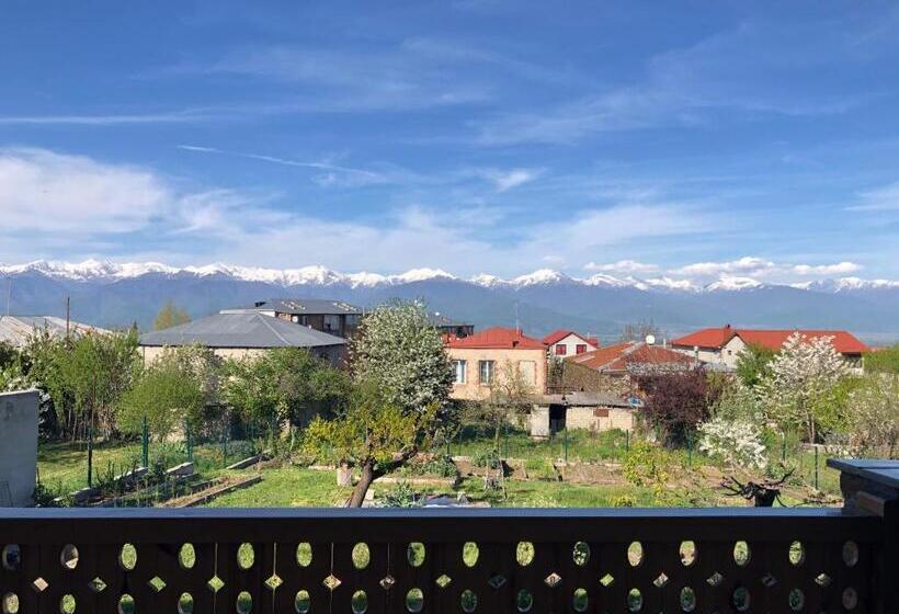 پانسیون Lokokina Guesthouse