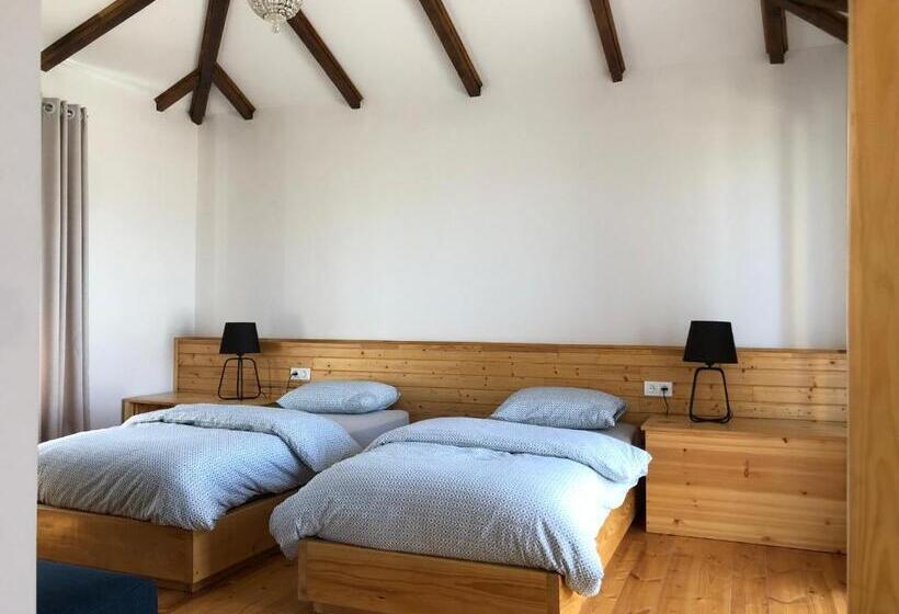 پانسیون Lokokina Guesthouse