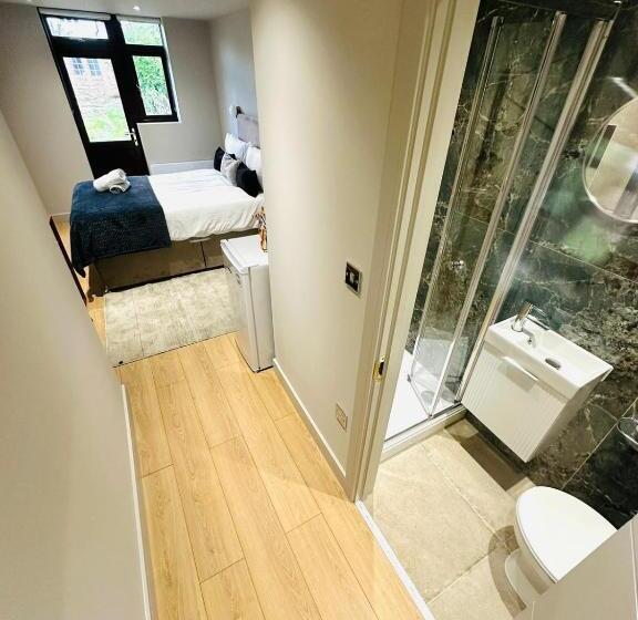 膳宿费 Lovely En Suite, Top Location In London
