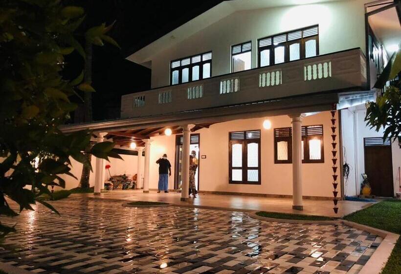 Pensionat Pathum Uyana Leisure