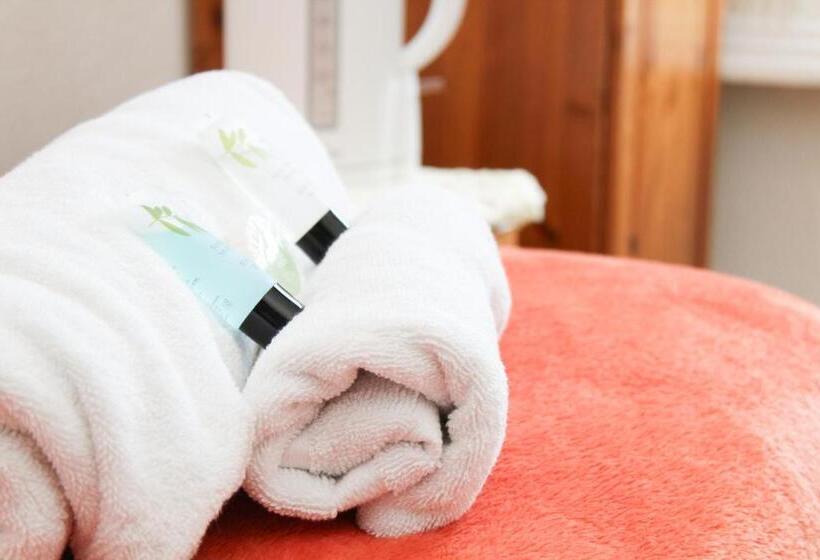 פנסיון Pebbles Guest House Room 19