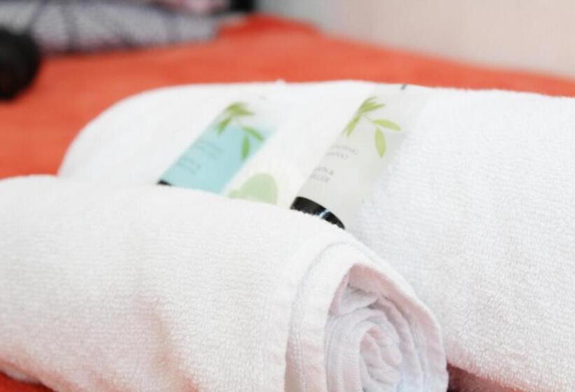 פנסיון Pebbles Guest House Room 19