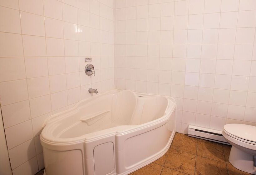 پانسیون Room In Studio   Varenne Hotel Private Double Room 2   A14