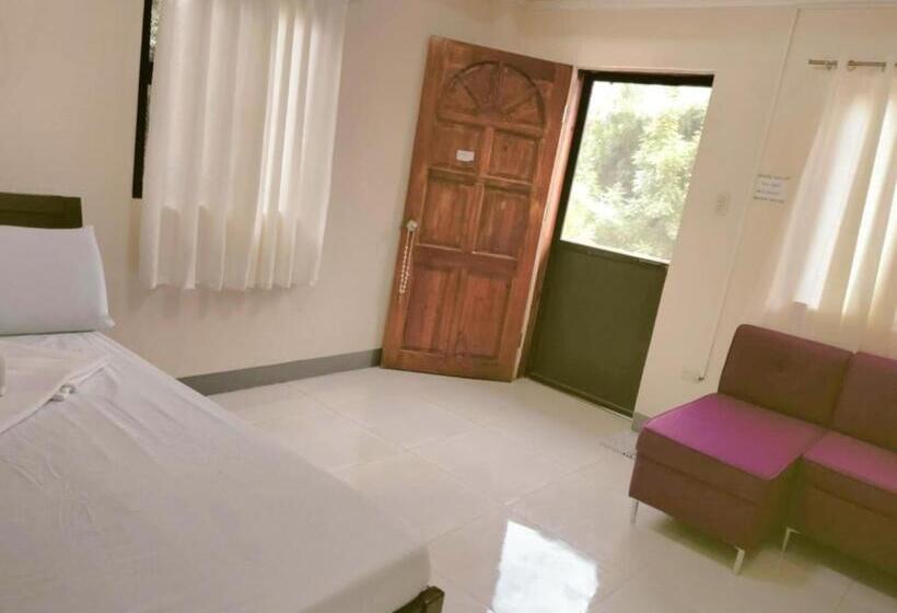 펜션 Samara S Guests House