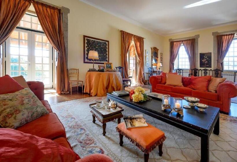 פנסיון Solar De Vilar