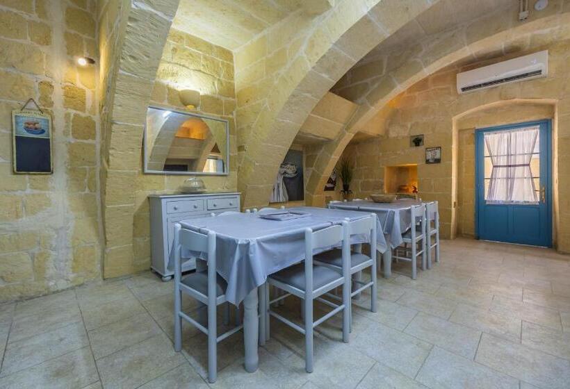 پانسیون Sunset Glow 2 At Tan Neputi By Solea