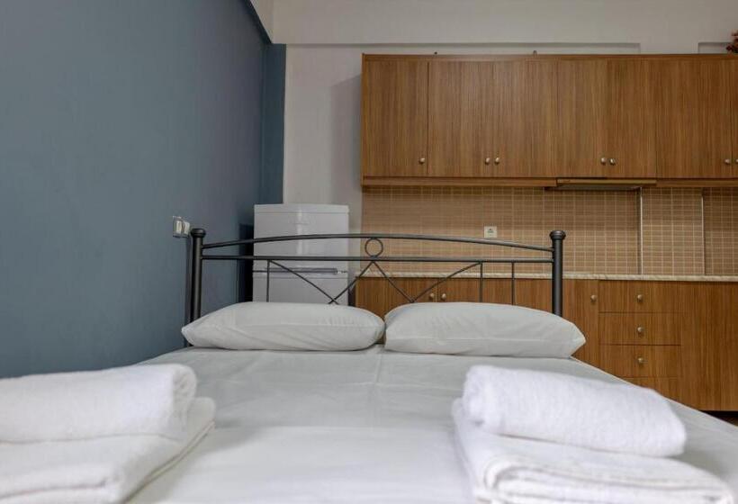 פנסיון Zana Guesthouse