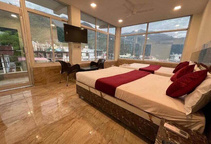 Ruttba Hotels And Banquet