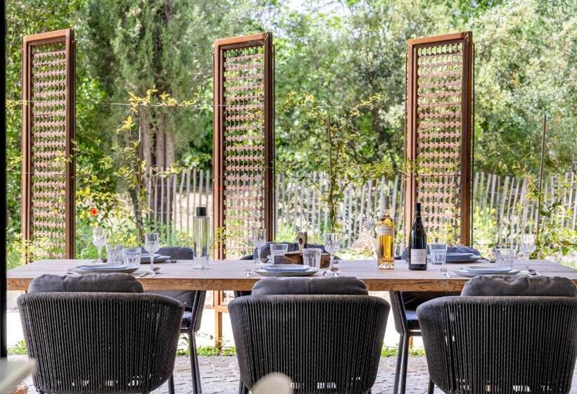 Secret D Uzès   Place Aux Herbes