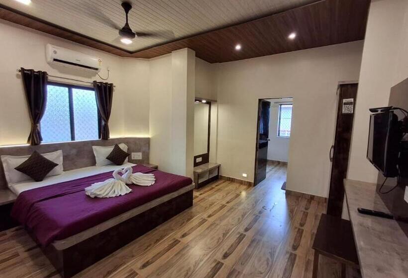 Suyog Hotel & Cottage Matheran