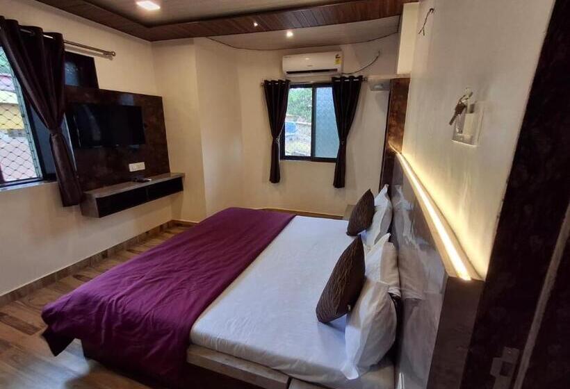 Suyog Hotel & Cottage Matheran