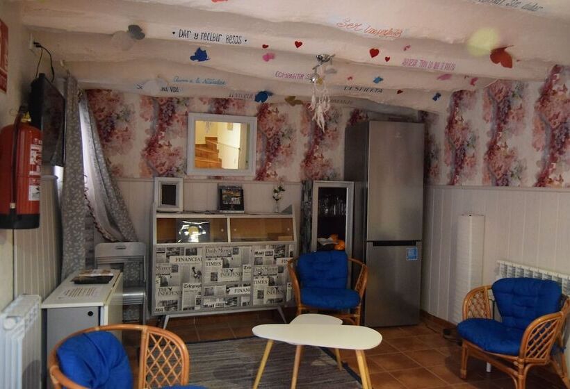 فندق صغير El Capricho De Alcorisa