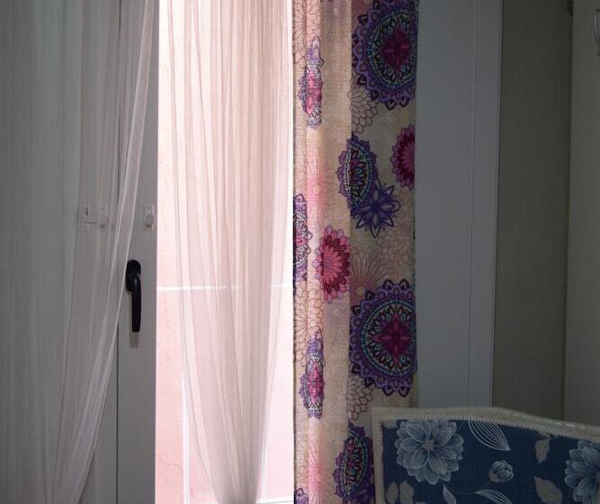 فندق صغير El Capricho De Alcorisa