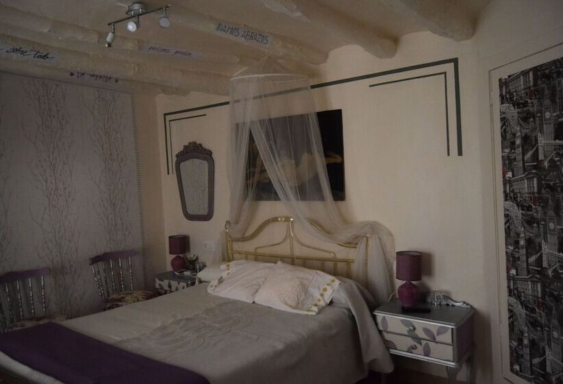 فندق صغير El Capricho De Alcorisa