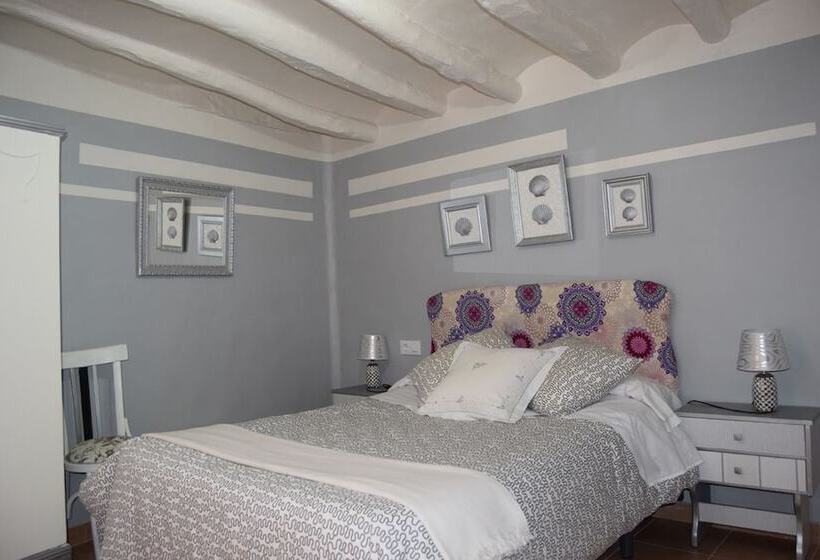 فندق صغير El Capricho De Alcorisa