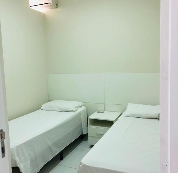 ユースホステル Chemin Suites