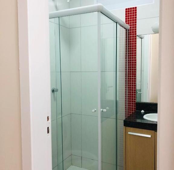 هاستل Chemin Suites