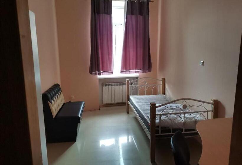 فندق صغير Freedom