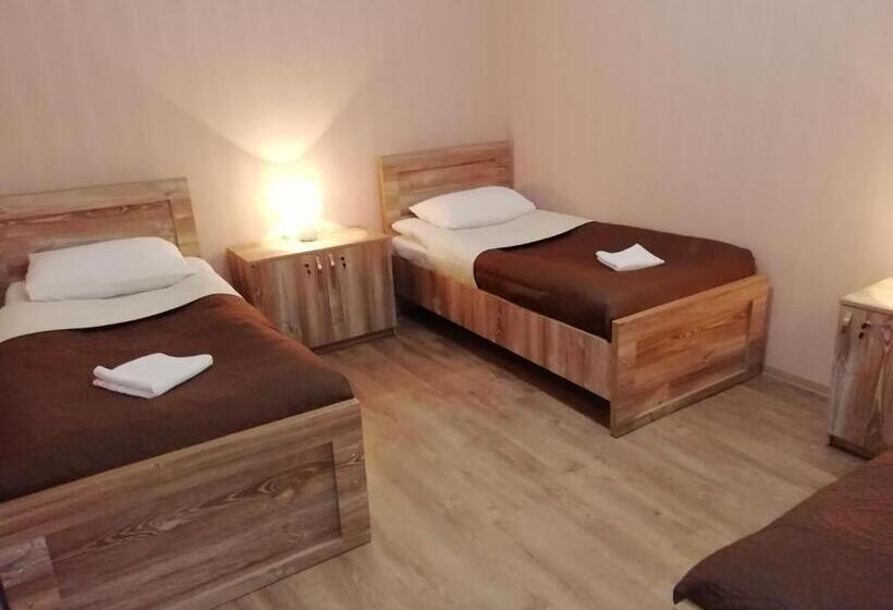 هاستل Guest House Elena