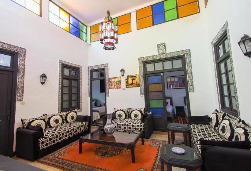 هاستل Hôtel Fontaine Campini