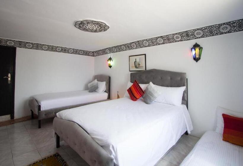 هاستل Hôtel Fontaine Campini