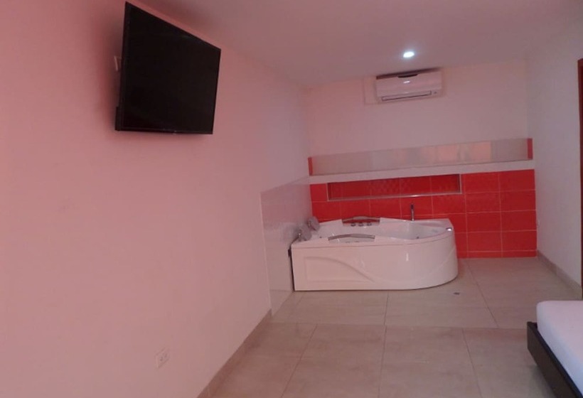 Apartahotel Barcelot