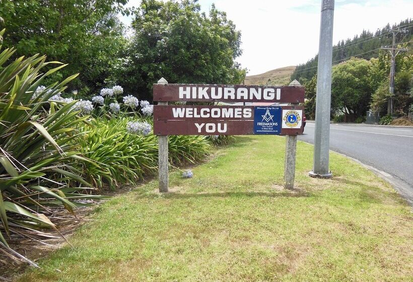 مبيت وإفطار Landfall Cottage