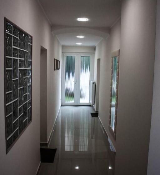 צימר Melior Szálló