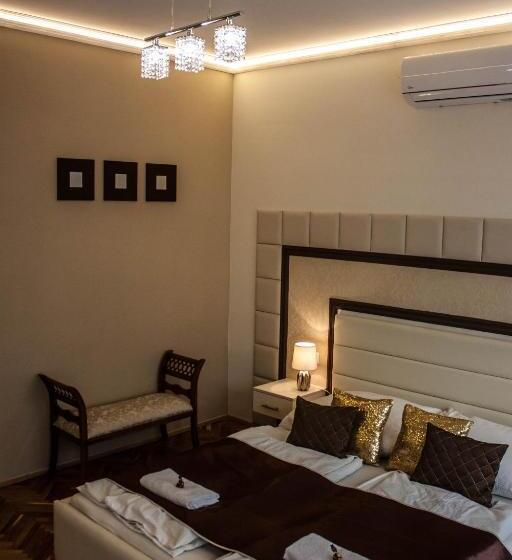 צימר Melior Szálló