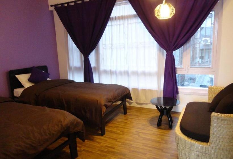 تختخواب و صبحانه Yado240