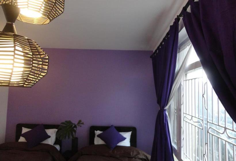 تختخواب و صبحانه Yado240