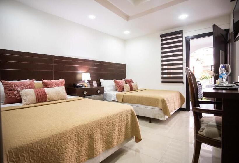 Casa Lolita Hotel Boutique