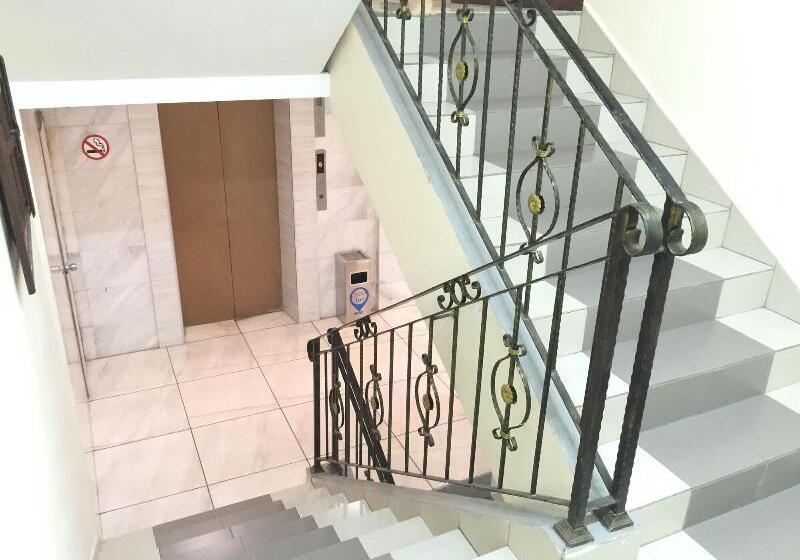 Check Inn Hotel Tawau