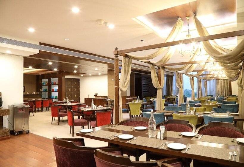 Отель Country Inn & Suites By Radisson Kota