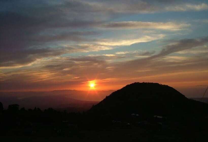 ホテル Daisen White Palace