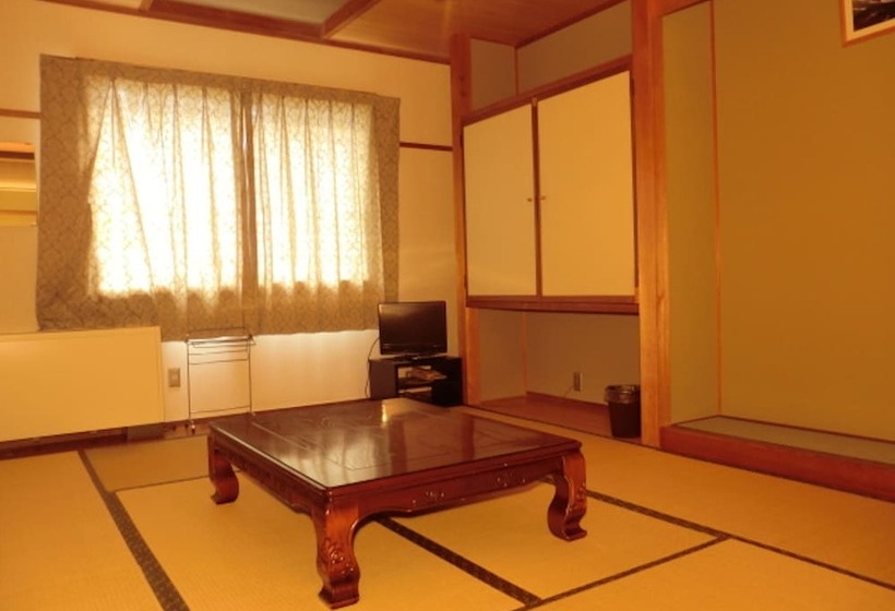 ホテル Daisen White Palace