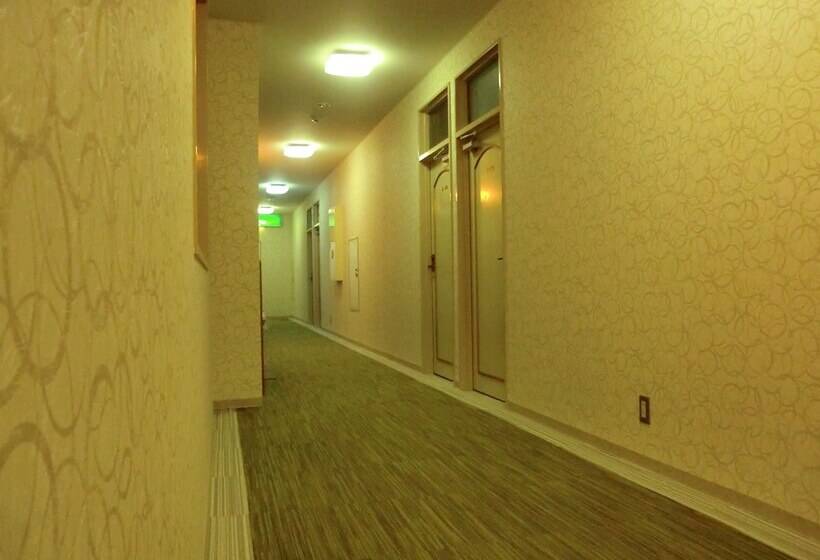 ホテル Daisen White Palace