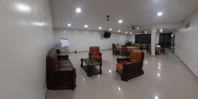 Отель Diamante Real Cienaga